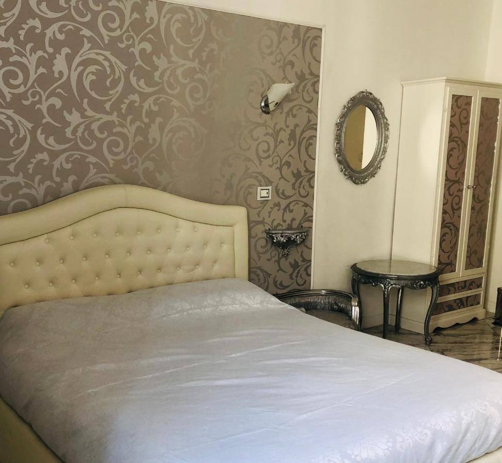 רומא Parisa Suite מראה חיצוני תמונה