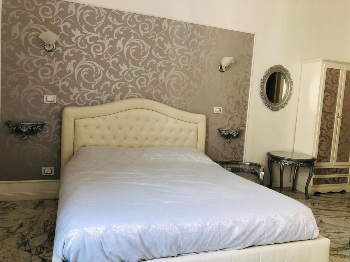 רומא Parisa Suite מראה חיצוני תמונה