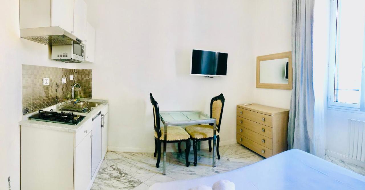 רומא Parisa Suite מראה חיצוני תמונה